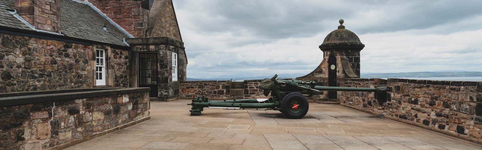 The One O'Clock Gun at Edinburgh Castle