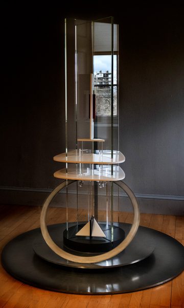 A glass sculpture in the Scottish National Gallery of Modern Art