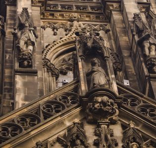 Close up of statues and details on the Scott Monument