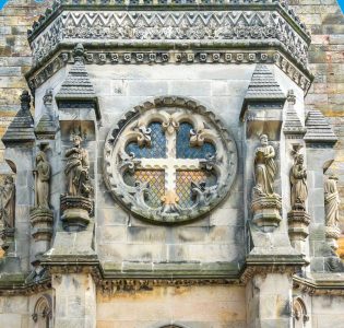 Elaborate stonework on the exterior of Rosslyn Chapel