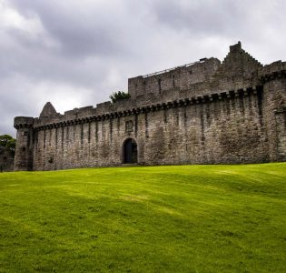 Front entrance of Craigmillar Castle