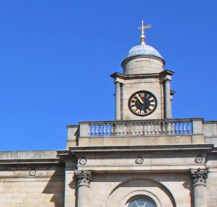 Clock on General Register House, Edinburgh